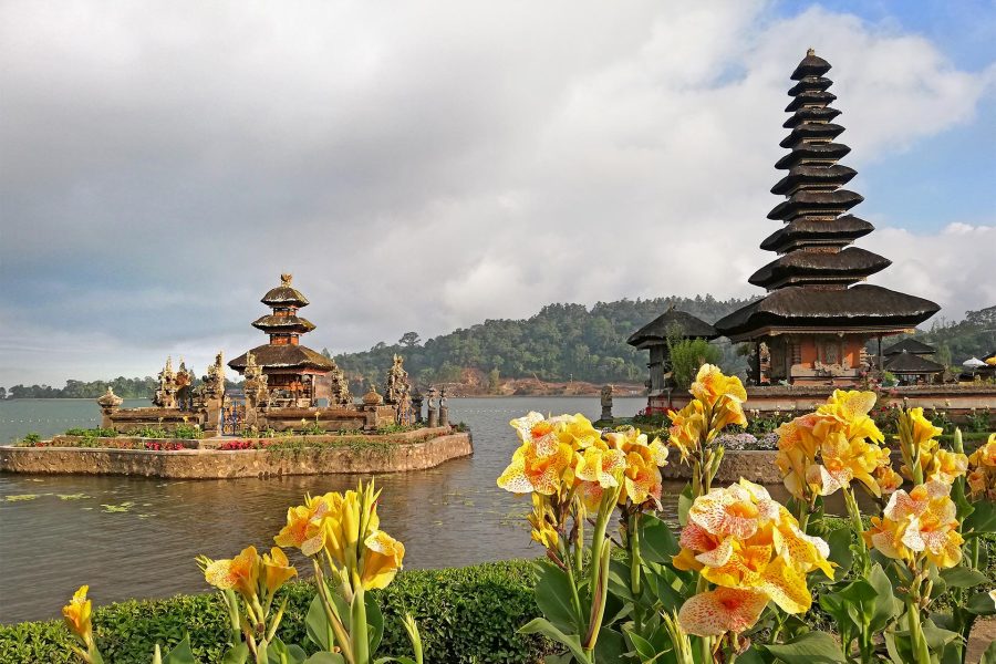 Revelion - Circuit Singapore